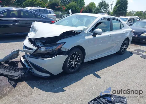 2024 Toyota Camry Se из США, поврежденный, VIN 4T1T11AK7RU196102